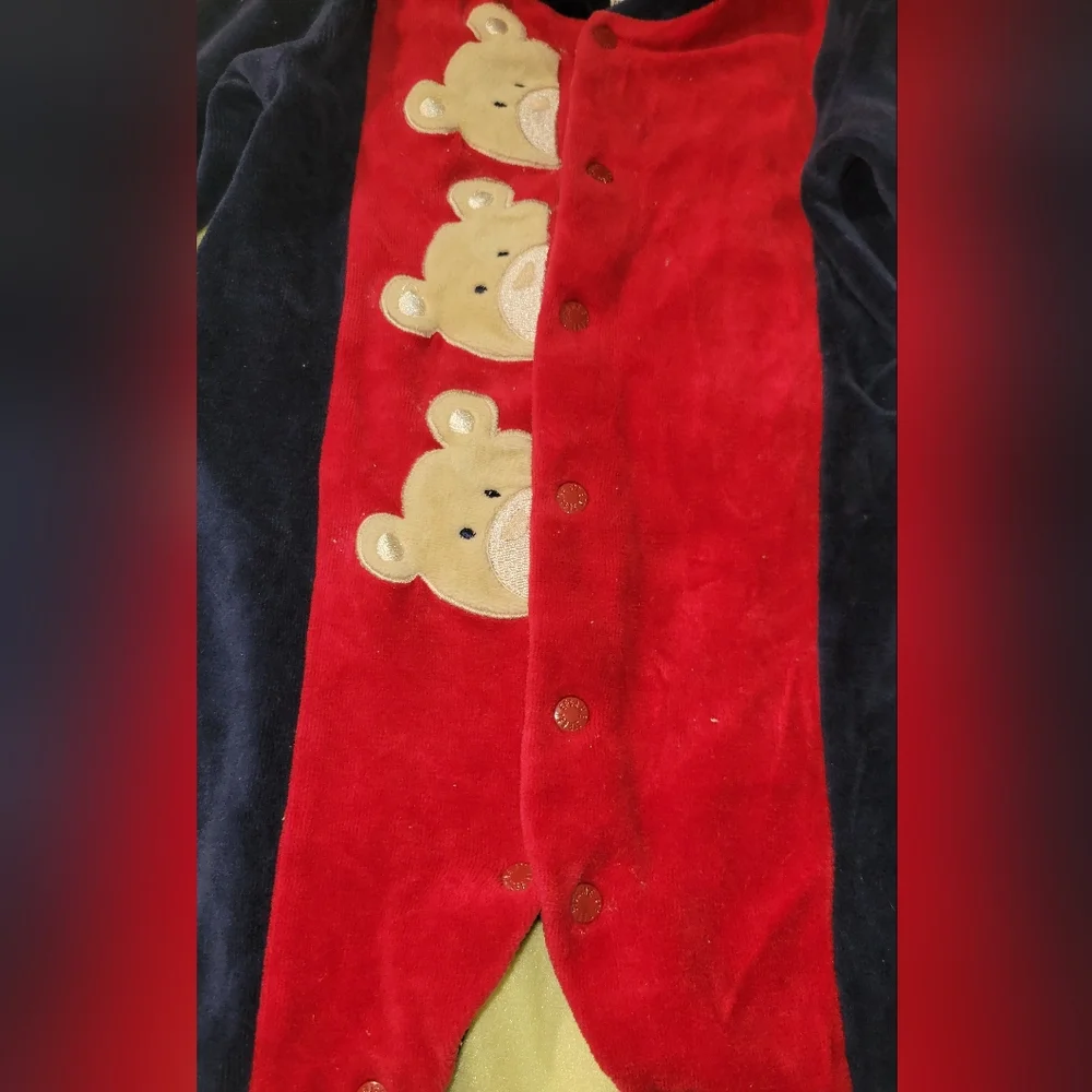 Sesame Street Infant Sleeper Size 0-3months